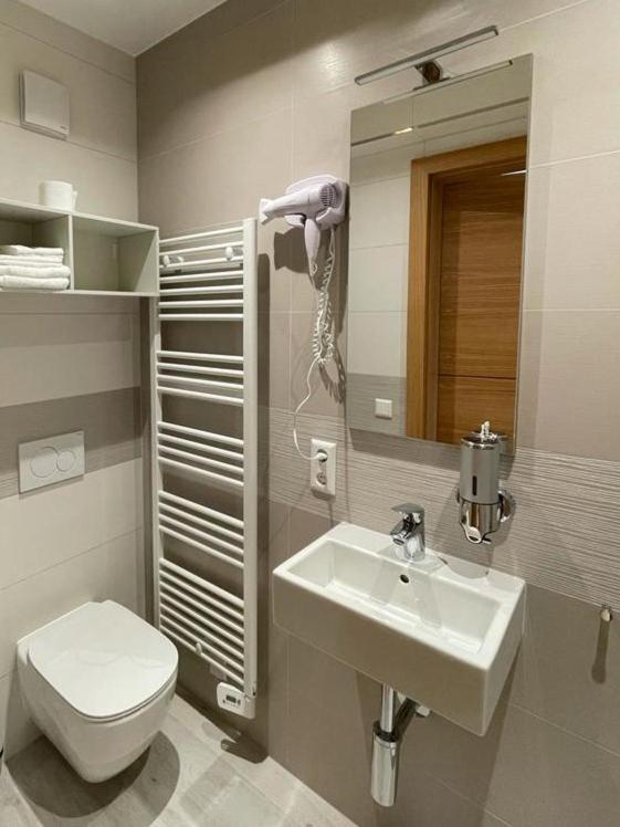 Albergo Aida Luxemburgo Exterior foto